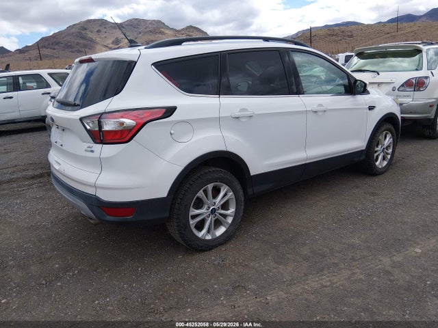Продажа на аукционе авто 2018 Ford Escape Se, vin: 1FMCU9GD6JUC19551, номер лота: 45252058