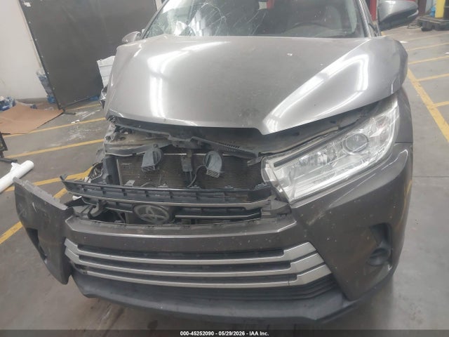 Toyota Highlander Le 2019 5TDZZRFH4KS333834 Image 6