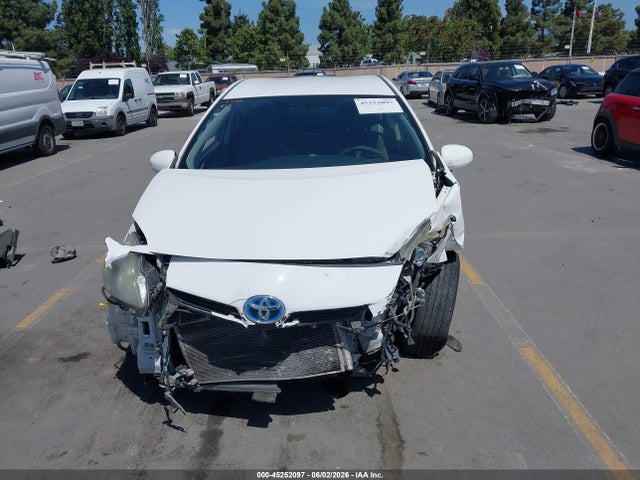 45252097 :رقم المزاد ، JTDKN3DU5D5638018 vin ، 2013 Toyota Prius Two مزاد بيع