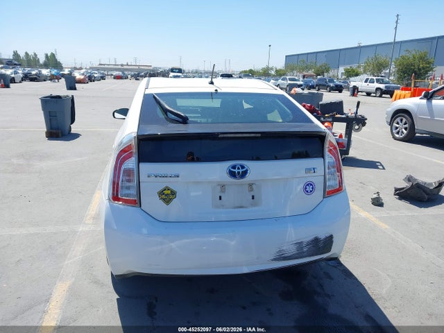 45252097 :رقم المزاد ، JTDKN3DU5D5638018 vin ، 2013 Toyota Prius Two مزاد بيع