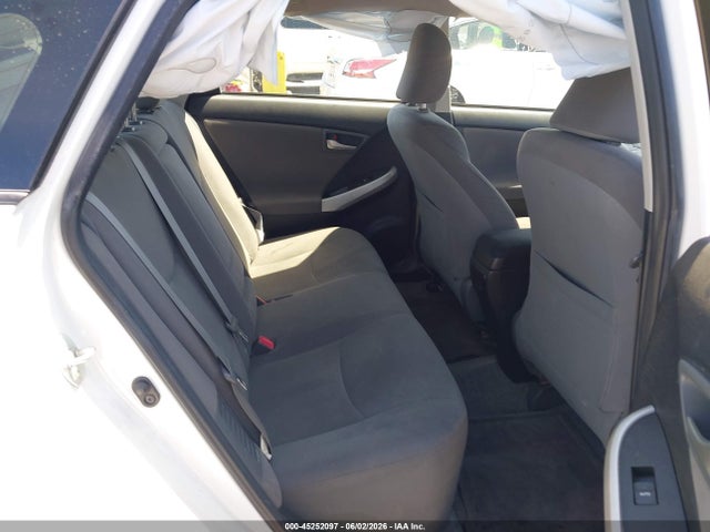 45252097 :رقم المزاد ، JTDKN3DU5D5638018 vin ، 2013 Toyota Prius Two مزاد بيع