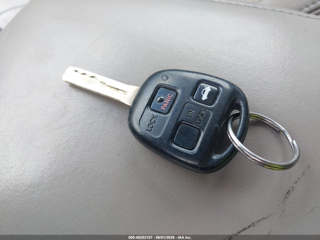 2003 Lexus Es 300 მანქანა იყიდება აუქციონზე, vin: JTHBF30G736007551, აუქციონის ნომერი: 45252107