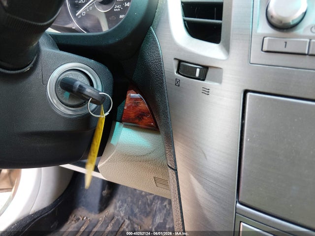 2011 Subaru Outback 2.5i Limited მანქანა იყიდება აუქციონზე, vin: 4S4BRBJC3B3346303, აუქციონის ნომერი: 45252124
