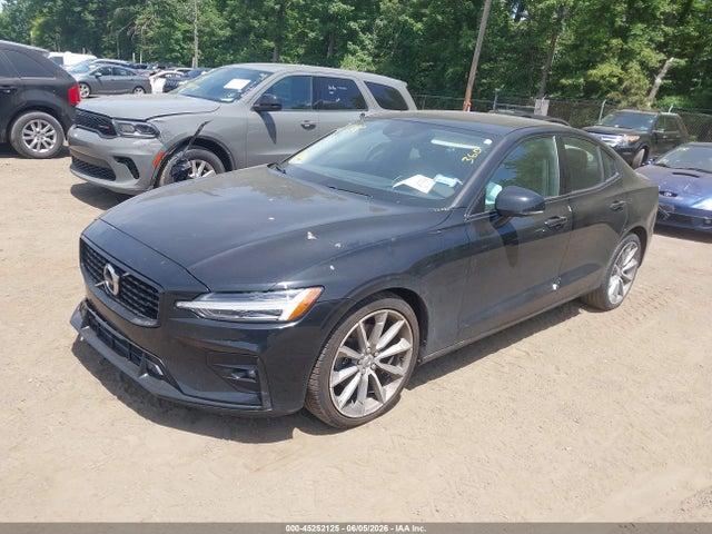 Auction sale of the 2021 Volvo S60 Momentum, vin: 7JR102TZ7MG112139, lot number: 45252125