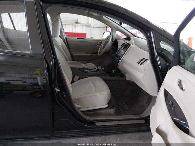 45252180 :رقم المزاد ، JN1AZ0CP1CT022288 vin ، 2012 Nissan Leaf Sl مزاد بيع