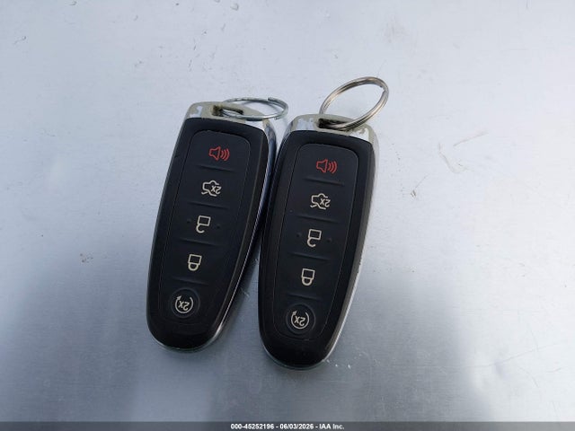 45252196 :رقم المزاد ، 1FAHP2F83EG121861 vin ، 2014 Ford Taurus Limited مزاد بيع