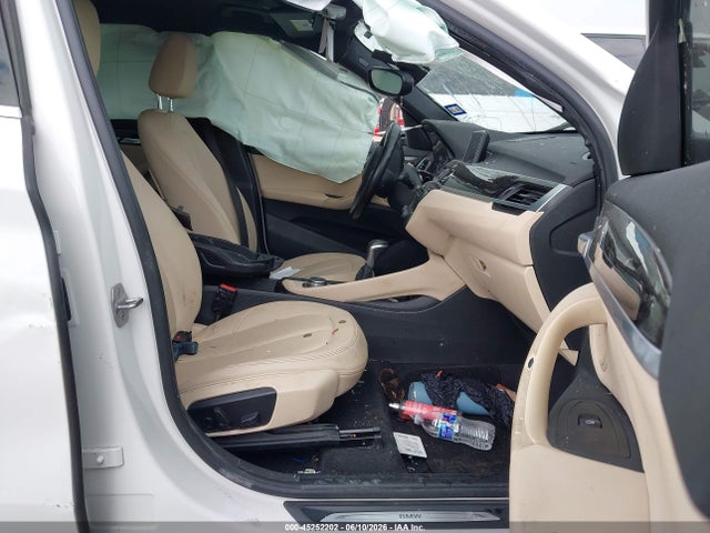 45252202 :رقم المزاد ، WBXHU7C34H5H35476 vin ، 2017 Bmw X1 Sdrive28i مزاد بيع