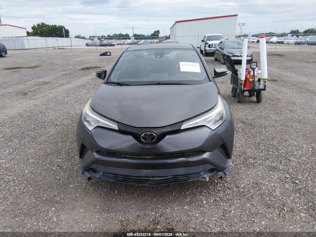 2018 Toyota C-hr Xle მანქანა იყიდება აუქციონზე, vin: NMTKHMBX2JR037759, აუქციონის ნომერი: 45252219