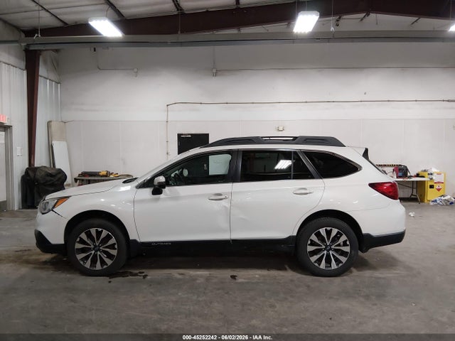 45252242 :رقم المزاد ، 4S4BSANC6H3405717 vin ، 2017 Subaru Outback 2.5i Limited مزاد بيع