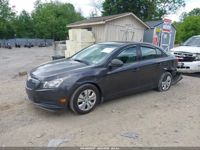 45252267 :رقم المزاد ، 1G1PA5SG4E7123083 vin ، 2014 Chevrolet Cruze Ls Auto مزاد بيع