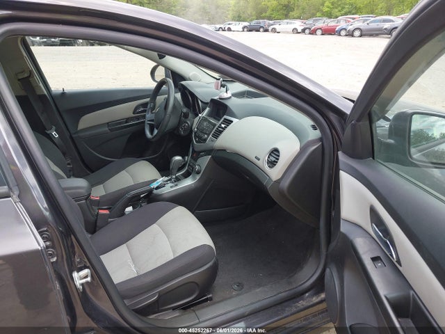 45252267 :رقم المزاد ، 1G1PA5SG4E7123083 vin ، 2014 Chevrolet Cruze Ls Auto مزاد بيع