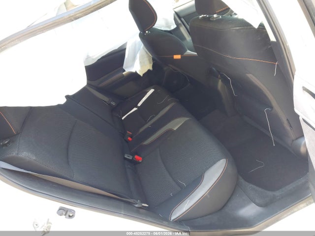 Subaru Crosstrek 2.0i Premium 2017 JF2GPABC6HG241556 Image 8