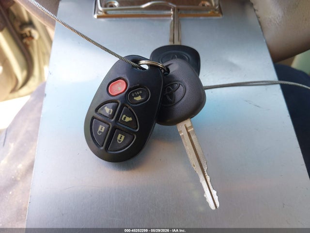 45252299 :رقم المزاد ، 5TDZK22C19S234842 vin ، 2009 Toyota Sienna Xle مزاد بيع
