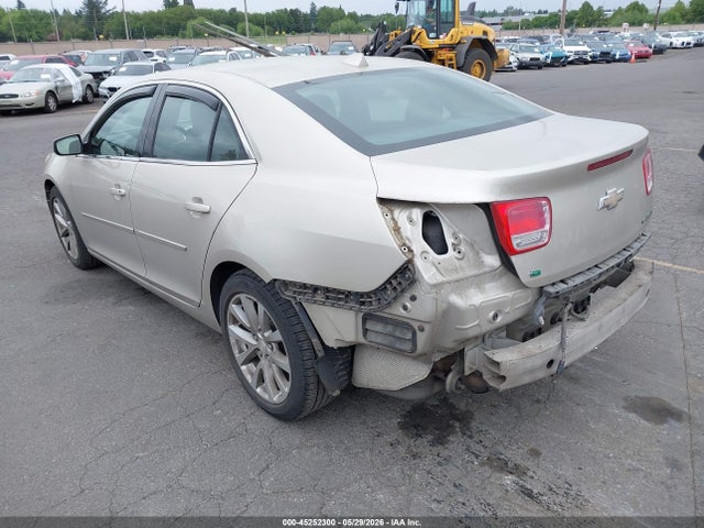 1G11E5SL9EF303026 Chevrolet MALIBU 2LT