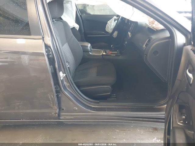 45252381 :رقم المزاد ، 2C3CDXBG4PH529790 vin ، 2023 Dodge Charger Sxt مزاد بيع