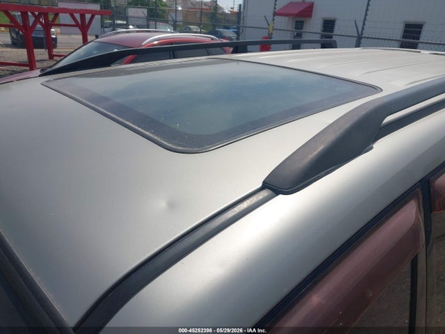 45252398 :رقم المزاد ، JA4MW51R01J030454 vin ، 2001 Mitsubishi Montero Limited مزاد بيع