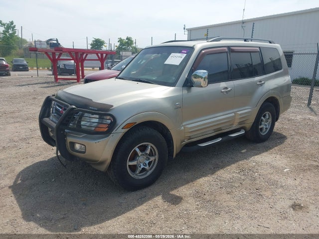 45252398 :رقم المزاد ، JA4MW51R01J030454 vin ، 2001 Mitsubishi Montero Limited مزاد بيع
