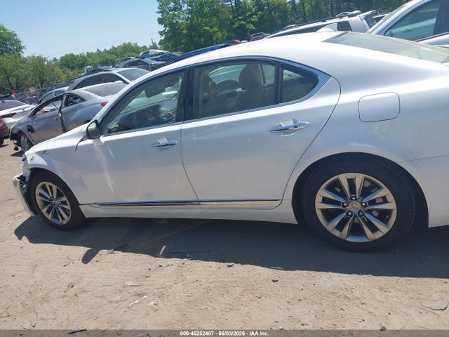 Продаж на аукціоні авто 2015 Lexus Ls 460, vin: JTHCL5EF9F5024810, номер лоту: 45252407