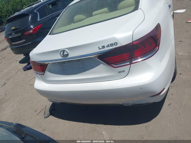 Продаж на аукціоні авто 2015 Lexus Ls 460, vin: JTHCL5EF9F5024810, номер лоту: 45252407