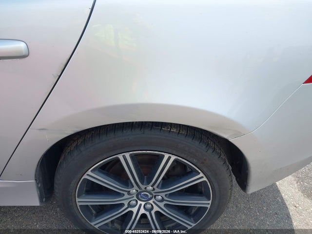 LYV402TM6JB171416 Volvo S60 Inscription T5 Platinum