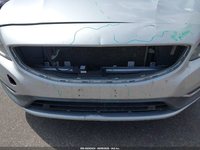 LYV402TM6JB171416 Volvo S60 Inscription T5 Platinum