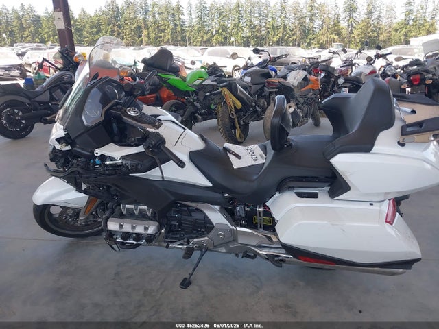 Honda GL1800 2018 JH2SC7909JK001866 Image 13