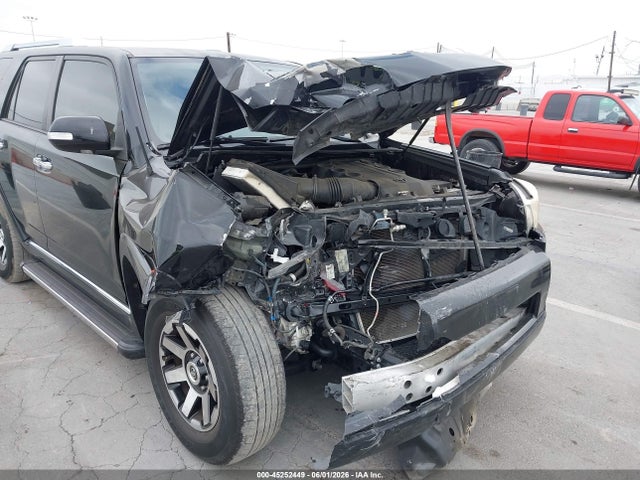Продажа на аукционе авто 2013 Toyota 4runner Limited, vin: JTEZU5JR8D5056617, номер лота: 45252449