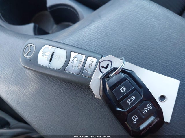 3MZBM1U7XGM325480 Mazda Mazda3 I Sport