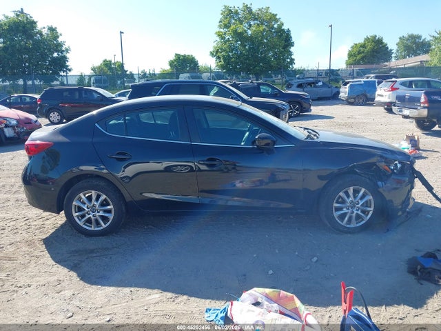 3MZBM1U7XGM325480 Mazda Mazda3 I Sport