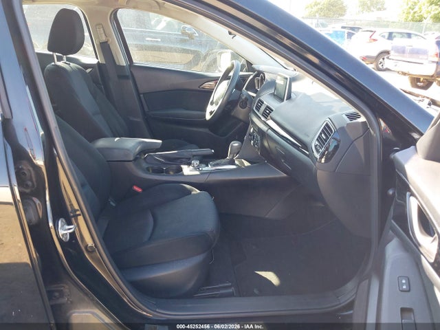 3MZBM1U7XGM325480 Mazda Mazda3 I Sport