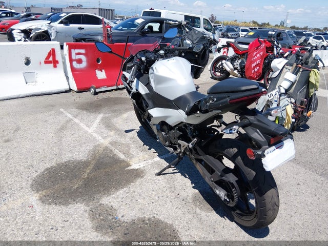 Kawasaki EX500 2025 ML5EXGG15SDA71633 Image 3