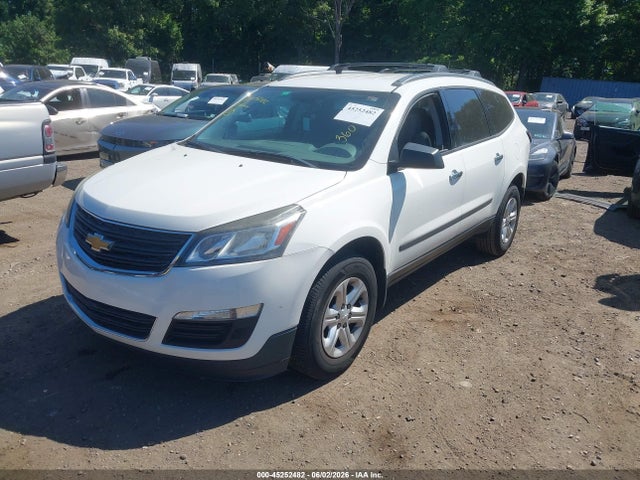 Продаж на аукціоні авто 2015 Chevrolet Traverse Ls, vin: 1GNKRFKD2FJ296246, номер лоту: 45252482