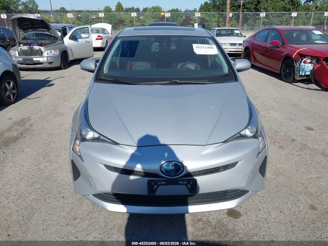 2018 Toyota Prius Three მანქანა იყიდება აუქციონზე, vin: JTDKARFU0J3059005, აუქციონის ნომერი: 45252480