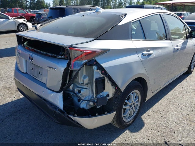 2018 Toyota Prius Three მანქანა იყიდება აუქციონზე, vin: JTDKARFU0J3059005, აუქციონის ნომერი: 45252480