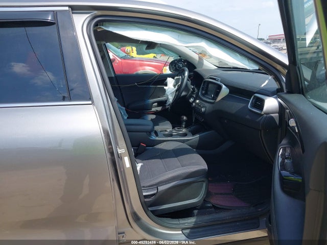 2018 Kia Sorento 2.4l Lx მანქანა იყიდება აუქციონზე, vin: 5XYPG4A31JG405242, აუქციონის ნომერი: 45252486