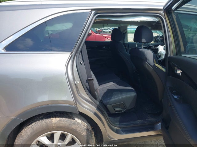 45252486 :رقم المزاد ، 5XYPG4A31JG405242 vin ، 2018 Kia Sorento 2.4l Lx مزاد بيع