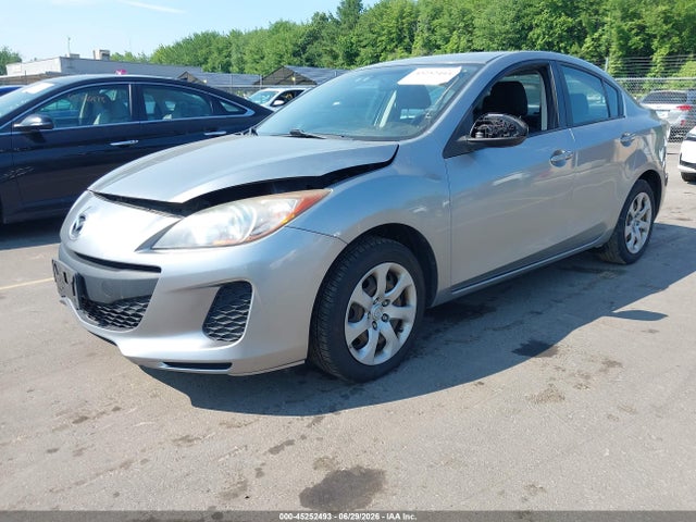 45252493 :رقم المزاد ، JM1BL1UP7D1851936 vin ، 2013 Mazda Mazda3 I Sport مزاد بيع