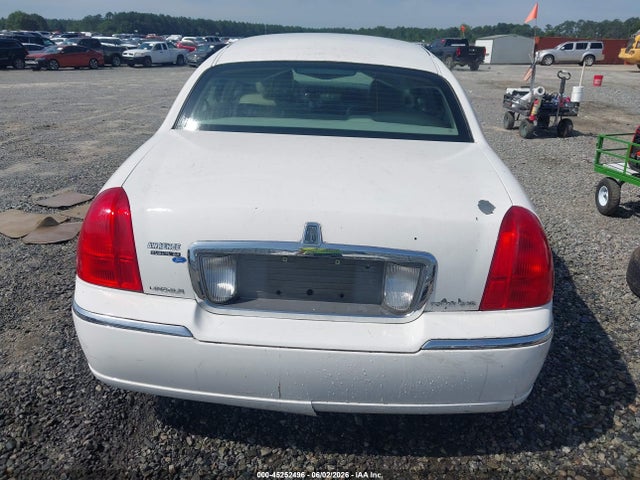 Aukcja sprzedaży 2006 Lincoln Town Car Signature Limited, vin: 1LNHM82V56Y625966, numer aukcji: 45252496