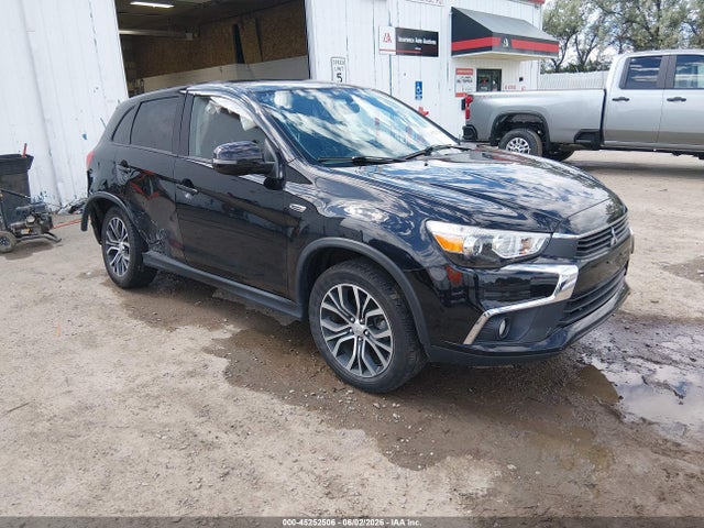 Mitsubishi Outlander Sport 2.4 Se 2017 JA4AR3AW8HZ066277 главное изображение