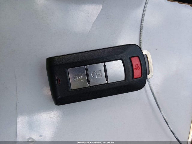 JA4AR3AW8HZ066277 Mitsubishi Outlander Sport 2.4 Se