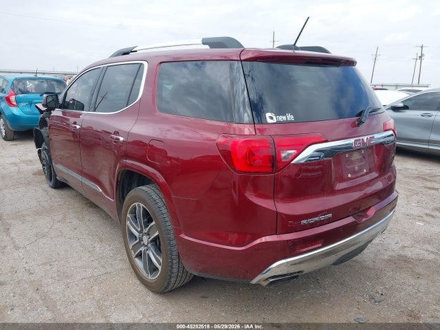 45252518 :رقم المزاد ، 1GKKNPLS7HZ262531 vin ، 2017 Gmc Acadia Denali مزاد بيع
