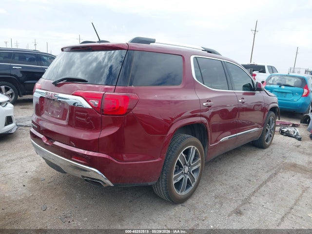 45252518 :رقم المزاد ، 1GKKNPLS7HZ262531 vin ، 2017 Gmc Acadia Denali مزاد بيع