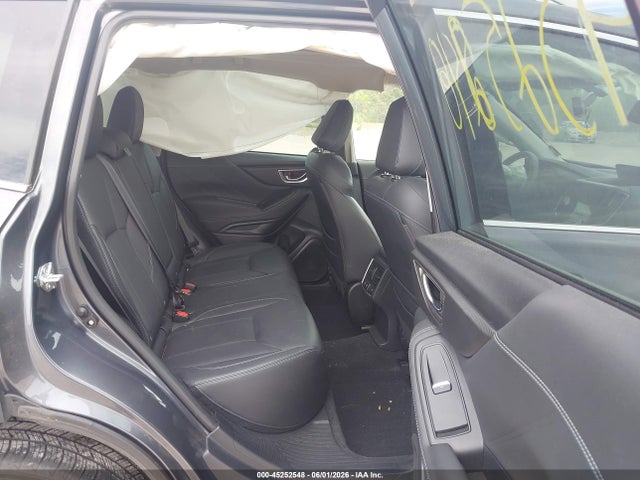 Продажа на аукционе авто 2023 Subaru Forester Touring, vin: JF2SKARC4PH402641, номер лота: 45252548