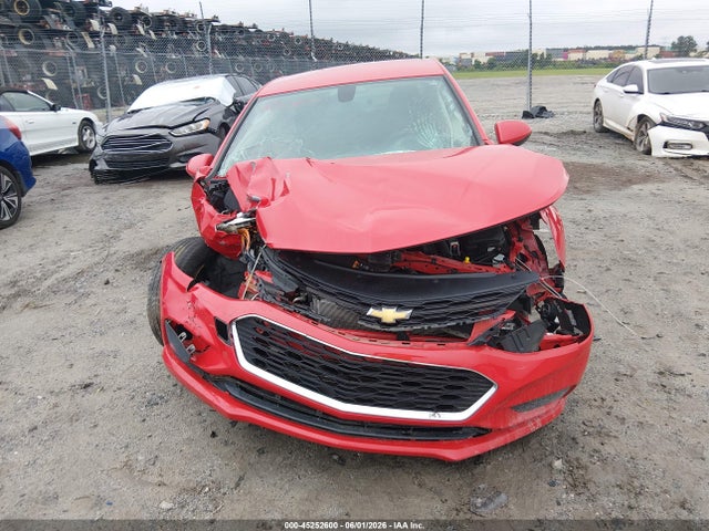 1G1BC5SM5H7187101 Chevrolet Cruze Ls Auto