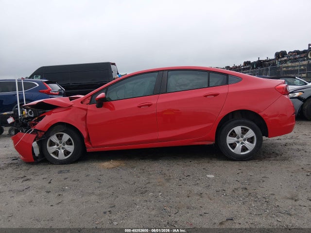 1G1BC5SM5H7187101 Chevrolet Cruze Ls Auto