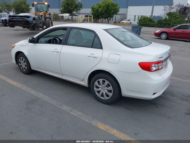 Продажа на аукционе авто 2011 Toyota Corolla Le, vin: 2T1BU4EE2BC627056, номер лота: 45252621
