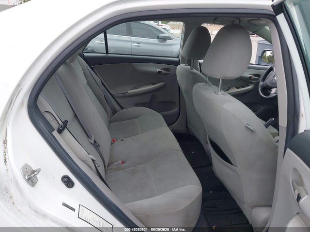 Продажа на аукционе авто 2011 Toyota Corolla Le, vin: 2T1BU4EE2BC627056, номер лота: 45252621
