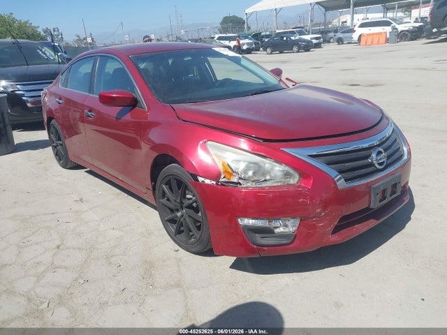Nissan Altima 2.5 S 2015 1N4AL3AP5FC172014 Image 1