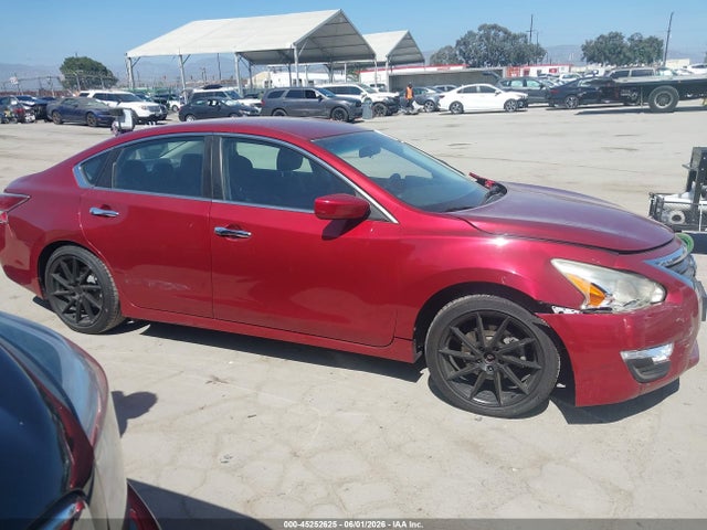Nissan Altima 2.5 S 2015 1N4AL3AP5FC172014 Image 13