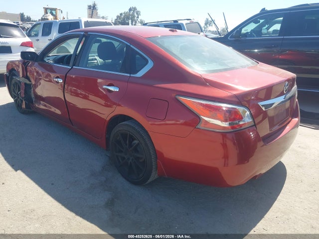 Nissan Altima 2.5 S 2015 1N4AL3AP5FC172014 Image 3